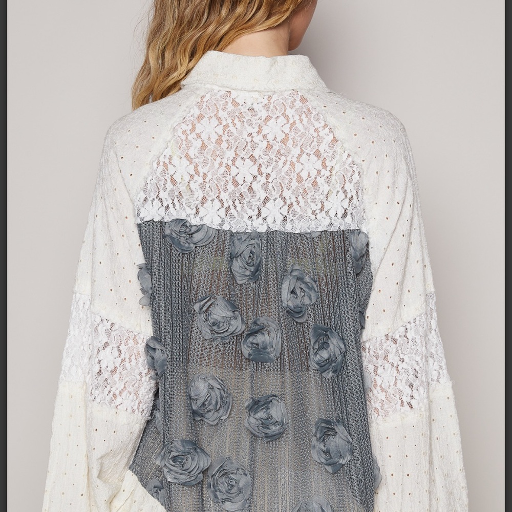 POL Cream and Gray Floral Jacket - Picture 3 of 3